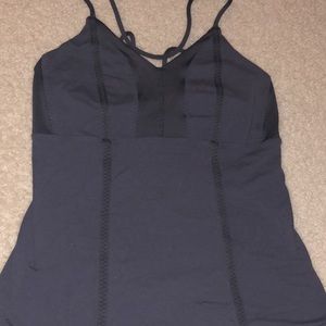 Lululemon workout top